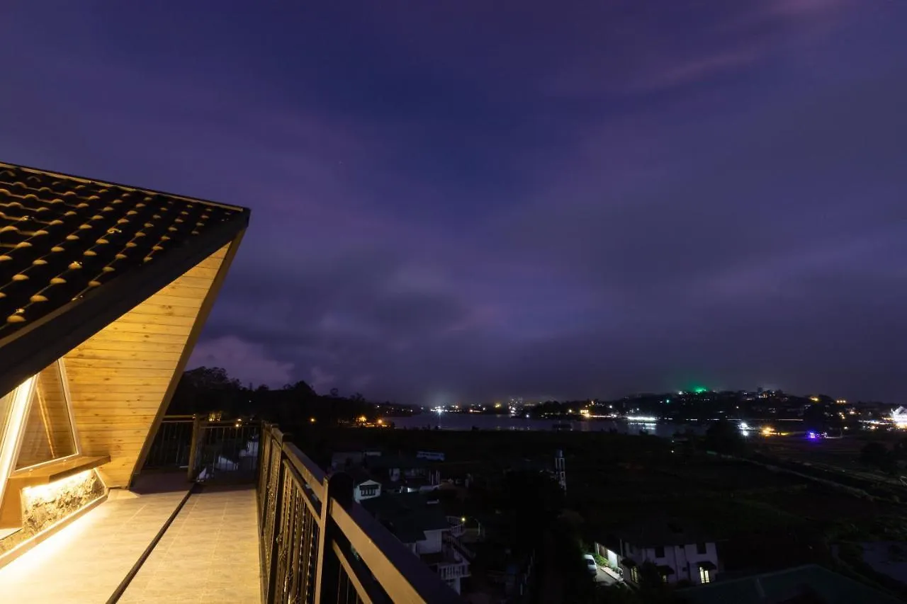 Hotel Grand Turf Nuwara Eliya