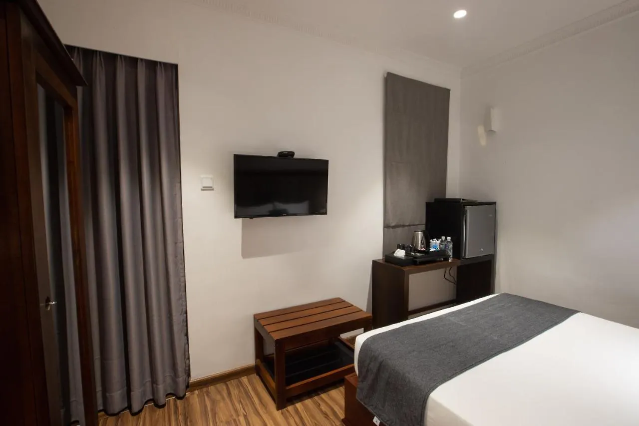 *****  Hotel Grand Turf Nuwara Eliya Sri Lanka